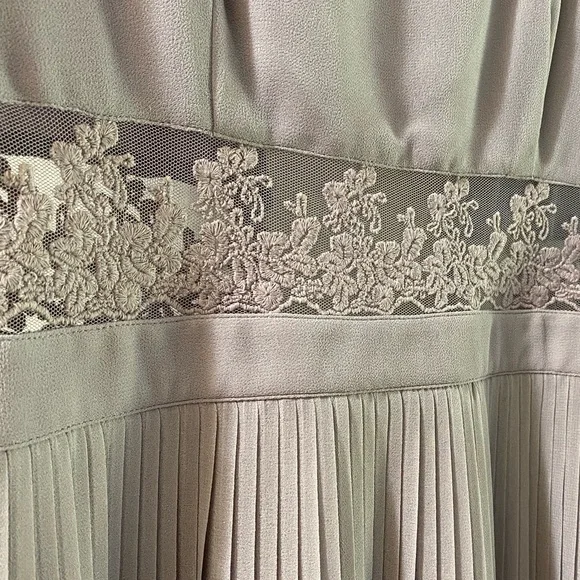 Urban Outfitters Kimchi Blue Lace Dress - Picture 8 of 8